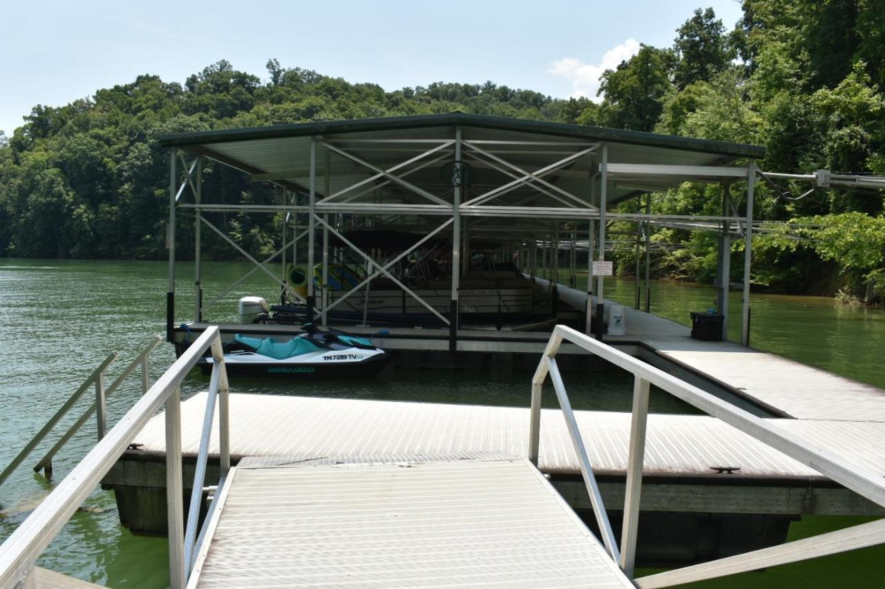 Tree Top Lodge - Gorgeous Lake Cabin With Hot Tub & Magnificent Views Of Forests And Mountains! Cabin Butler Esterno foto