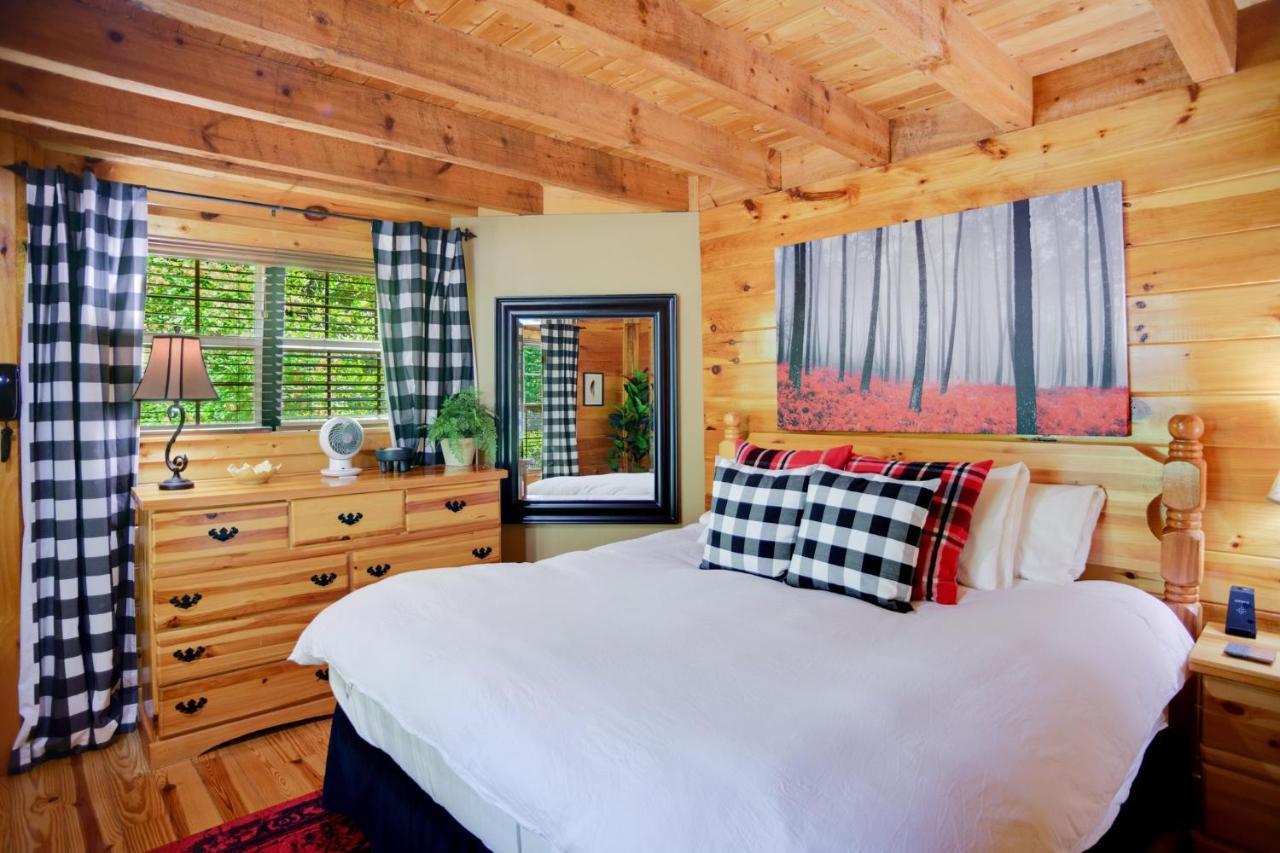 Tree Top Lodge - Gorgeous Lake Cabin With Hot Tub & Magnificent Views Of Forests And Mountains! Cabin Butler Esterno foto