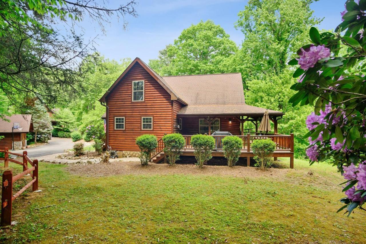 Tree Top Lodge - Gorgeous Lake Cabin With Hot Tub & Magnificent Views Of Forests And Mountains! Cabin Butler Esterno foto