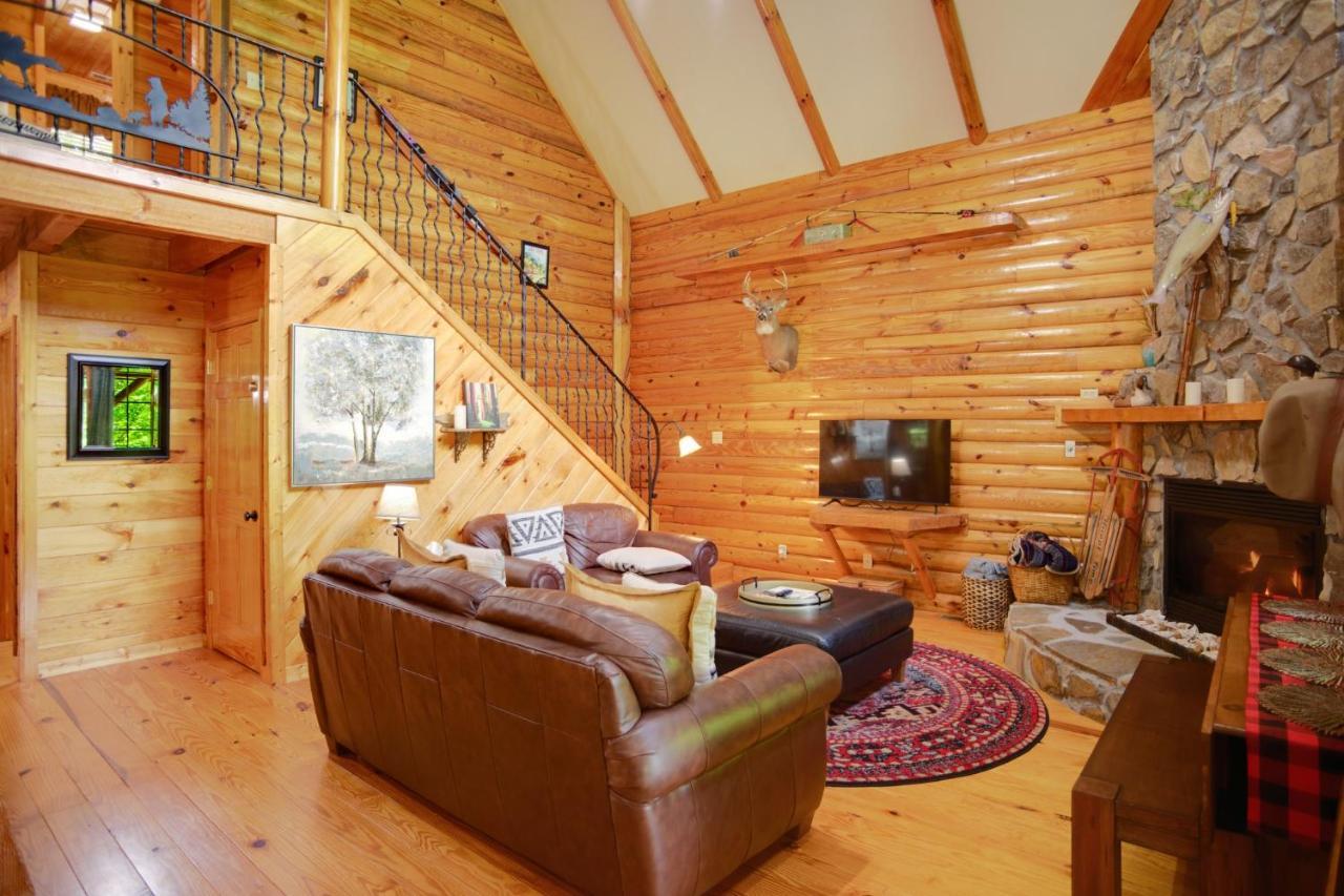 Tree Top Lodge - Gorgeous Lake Cabin With Hot Tub & Magnificent Views Of Forests And Mountains! Cabin Butler Esterno foto