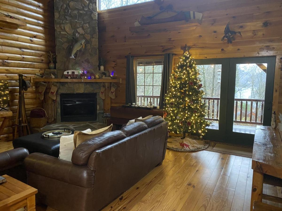 Tree Top Lodge - Gorgeous Lake Cabin With Hot Tub & Magnificent Views Of Forests And Mountains! Cabin Butler Esterno foto